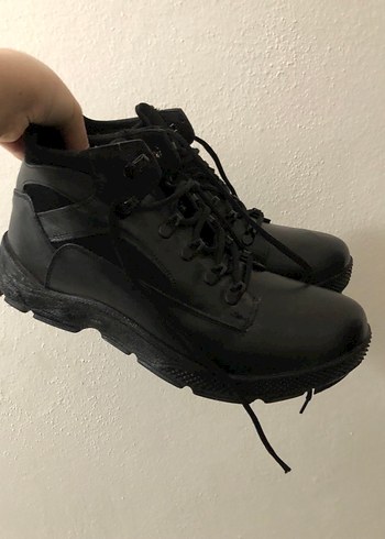 Siyah Bağcıklı Erkek Kauçuk Bot - Görsel 2