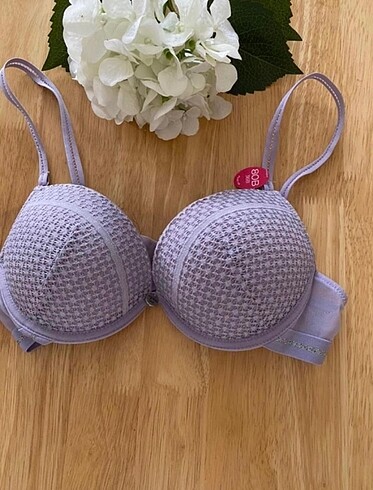 Yeni 80 B tam dolgu sütyen