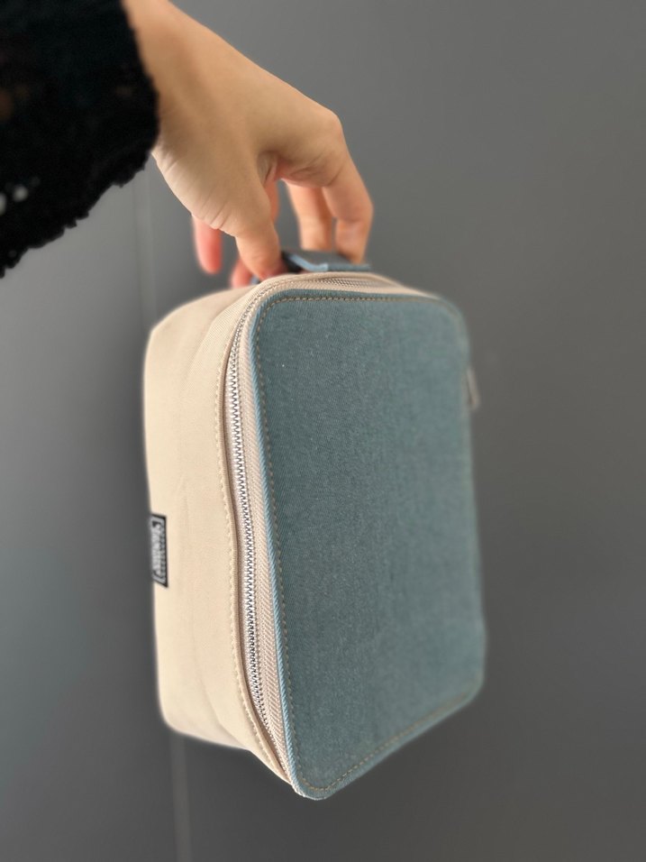 Jean Paul Gaultier Mavi bej Makyaj Çantası - Görsel 4