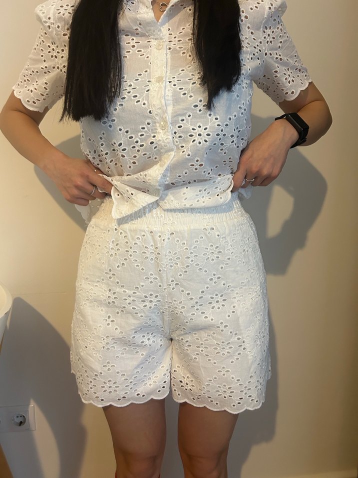 Dantel İşlemeli Beyaz Kısa Kollu Gömlek Şort - Görsel 4