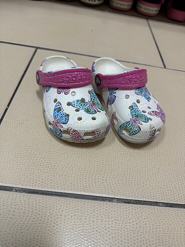 26 Beden Crocs terlik