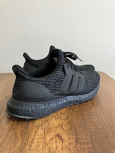 Adidas ADİDAS ULTRABOOST DNA KOŞU