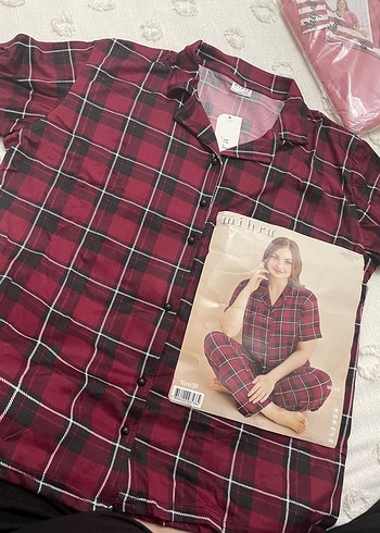 48 Beden Bordo ekoseli Kısa Kollu Kadın lüx pijama takımı