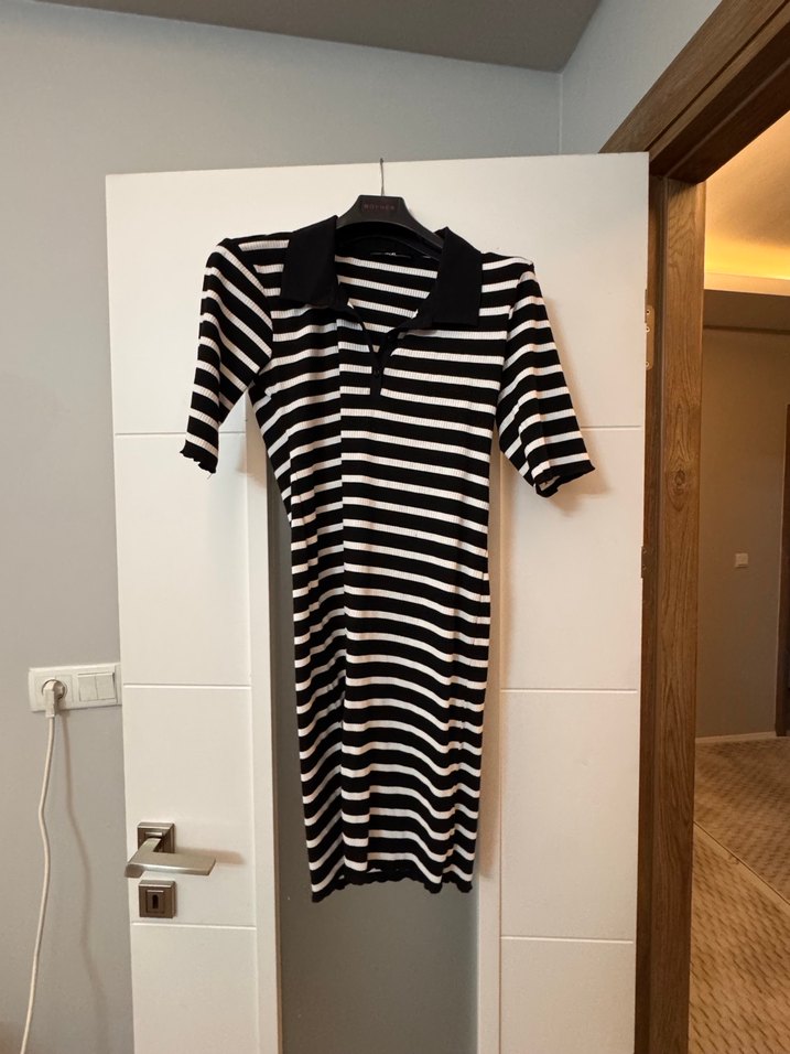 Düğmeli Siyah Beyaz Çizgili Kadın Triko elbise - Görsel 4