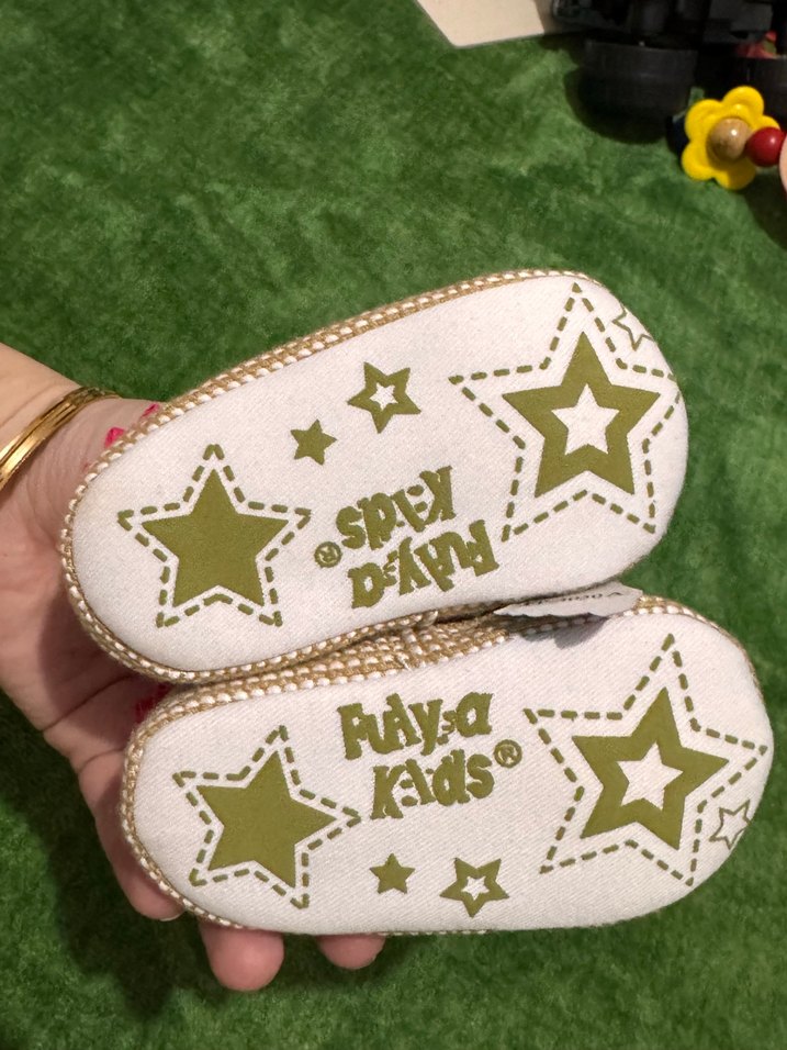 Kız Bebek Renkli Nakışlı Fırfırlı Ayakkabı - Görsel 5