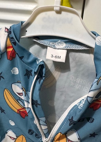 Erkek Çocuk Renkli Baskılı Kısa Kollu Mayo - Görsel 4