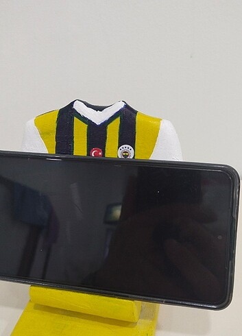 Fenerbahçe forma temali, ahşap telefon standi.