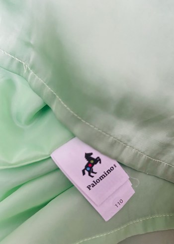 Yeşil Saten Kolsuz Kız Elbisesi - Görsel 3