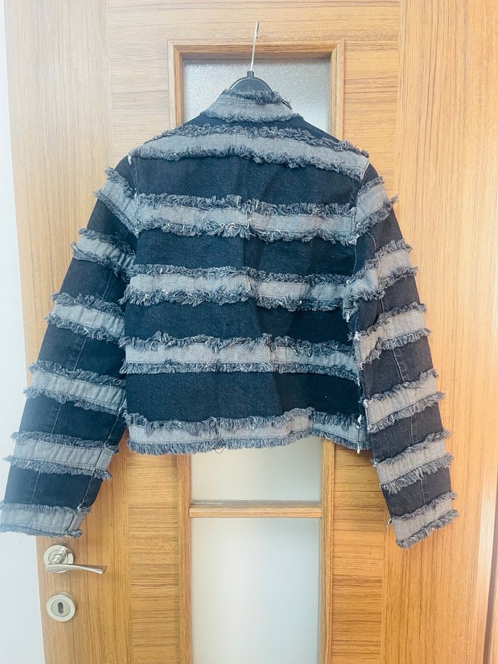 Ahel tasarım Düğmeli Kadın Kot Ceket - Görsel 3