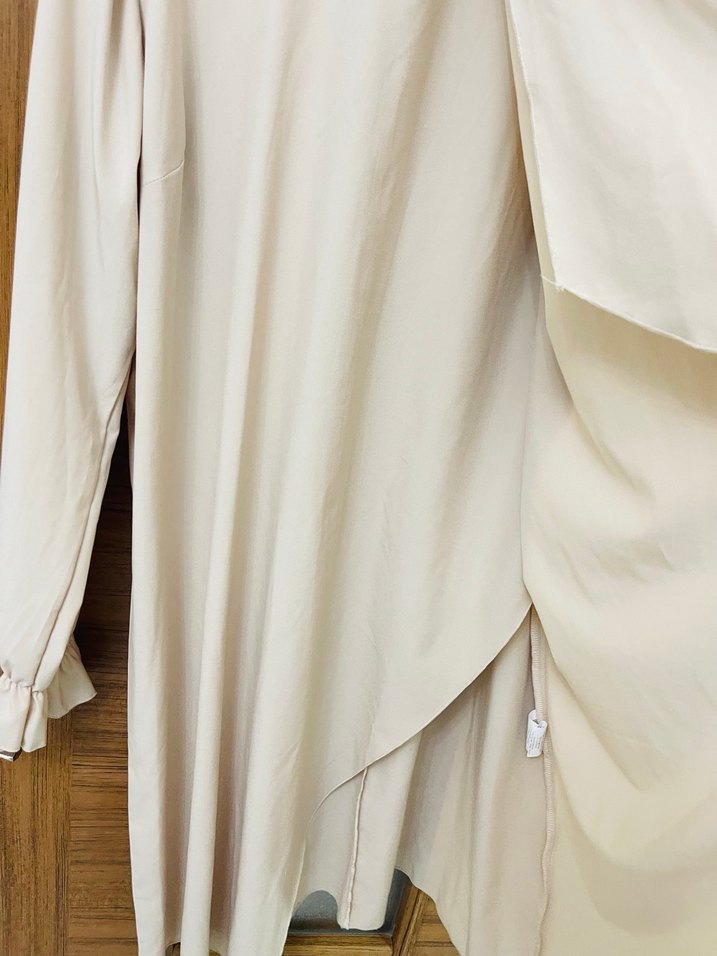 Bej Uzun Kollu Kadın Tunik - Görsel 4