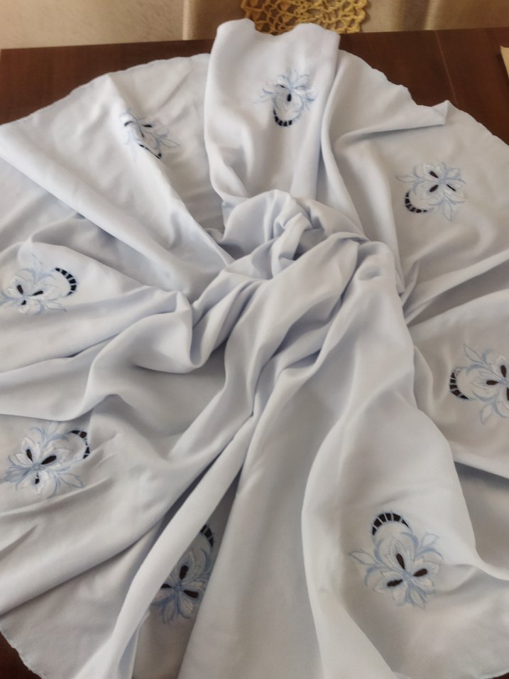 delik işi masa örtüsü - Görsel 2