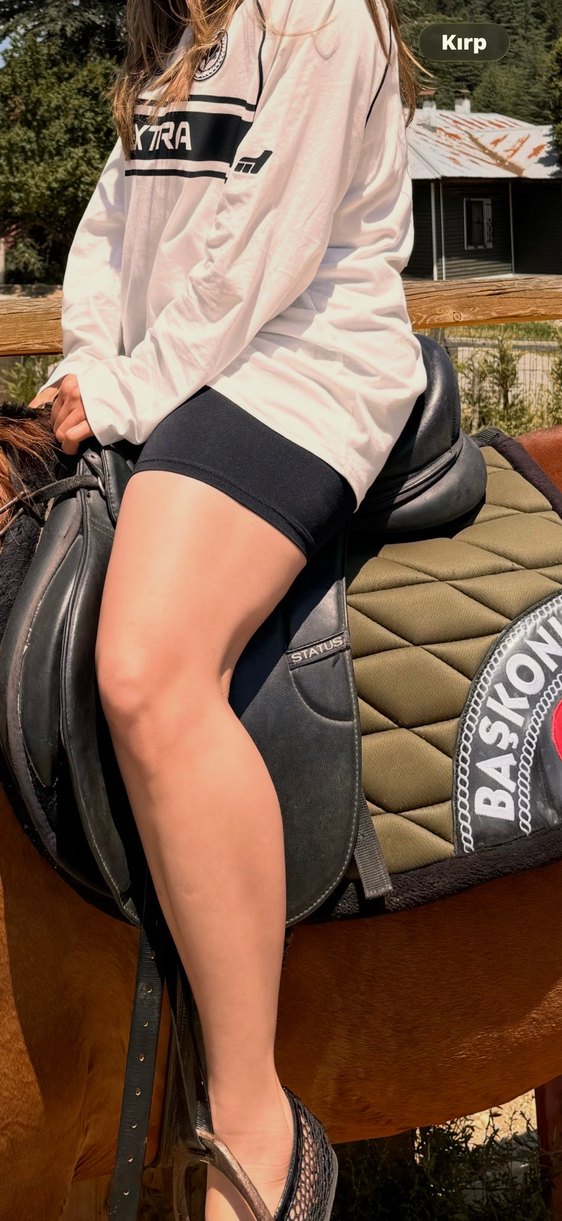 Beyaz Mini Fitli spor salaş tişört - Görsel 3