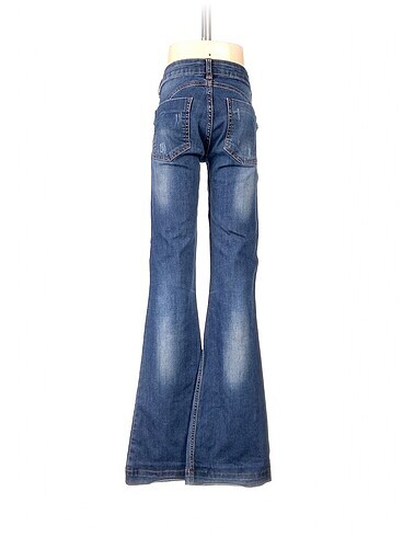 26 Beden PreLoved Jean / Kot %70 İndirimli.