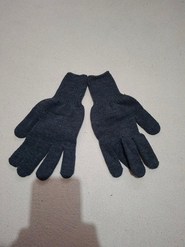 Gri Örgü Yün Kadın Eldiven - Görsel 3