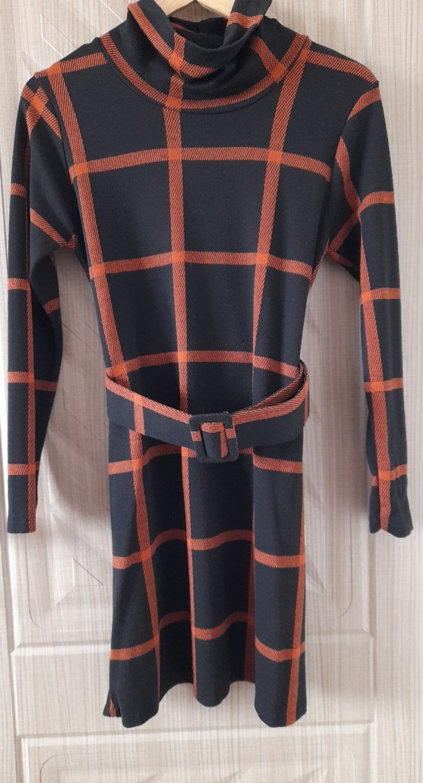 Kahverengi Kareli Uzun Boğazlı Elbise - Görsel 2