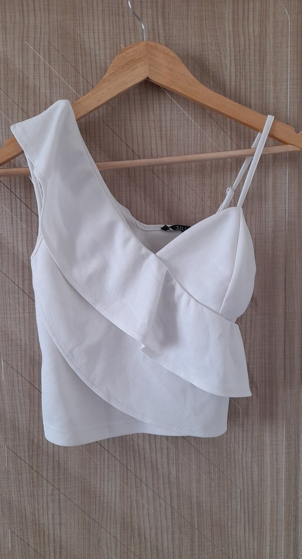 Beyaz V Yaka Kolsuz Drapeli Mini Bluz - Görsel 2