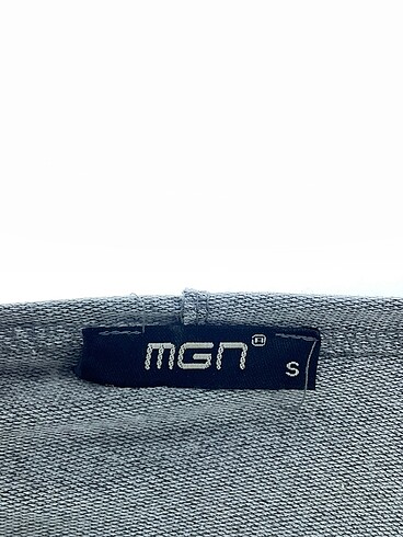s Beden gri Renk Diğer T-shirt %70 İndirimli.