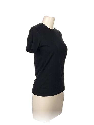 LC Waikiki LC Waikiki T-shirt %70 İndirimli.