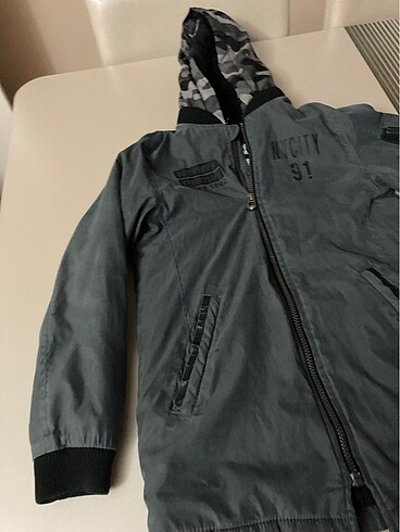 8 yaş lcw mont - Görsel 2