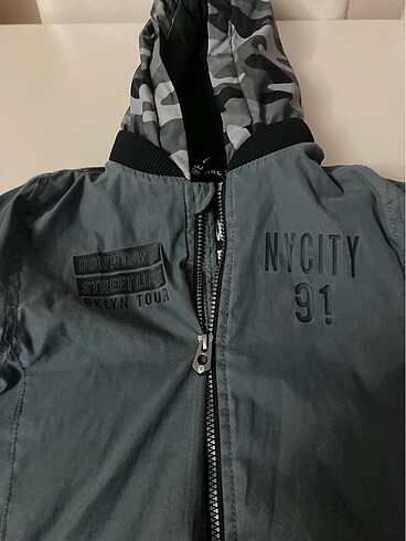 8 yaş lcw mont - Görsel 3