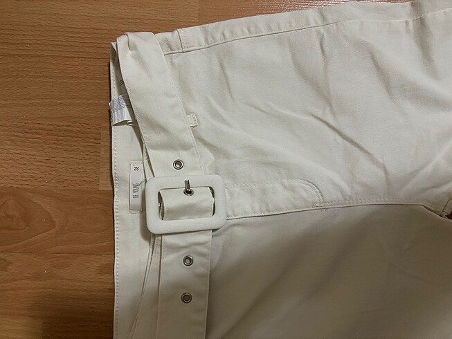 38 Beden Beyaz likralı jean /pantolon.
