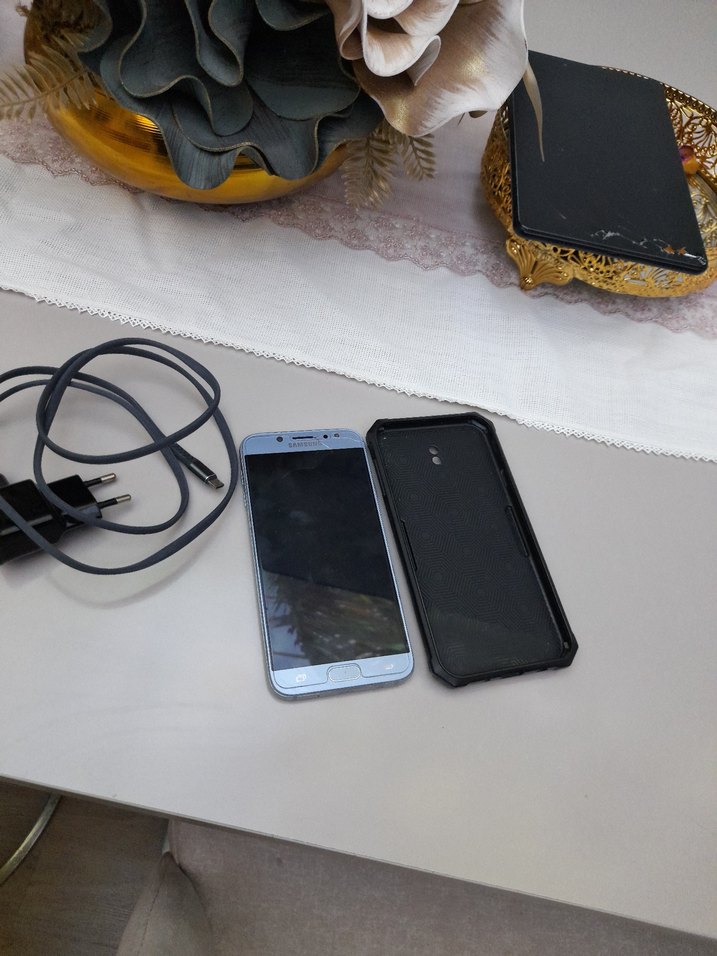 Mavi Samsung Android Telefon j 7 pro - Görsel 2