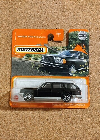 Matchbox Mercedes-Benz W123 Wagon 