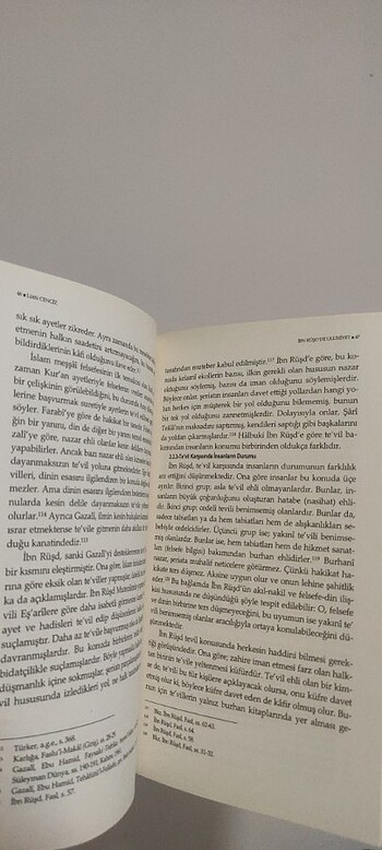  Beden Renk Ibn rüşdde uluhiyet - Lütfü cengiz