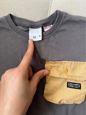 Zara Zara tshirt