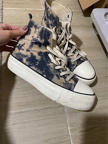 Pull and Bear pull and bear converse model ayakkabı