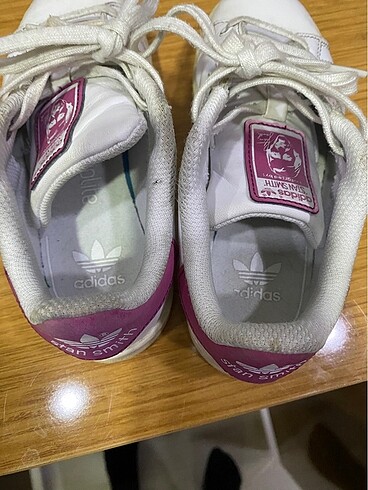 30 Beden Orjinal Adidas kız çocuk spor ayakkabısı