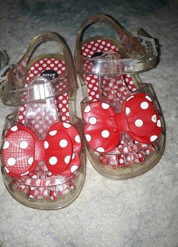 21-22 numara bebek sandalet 