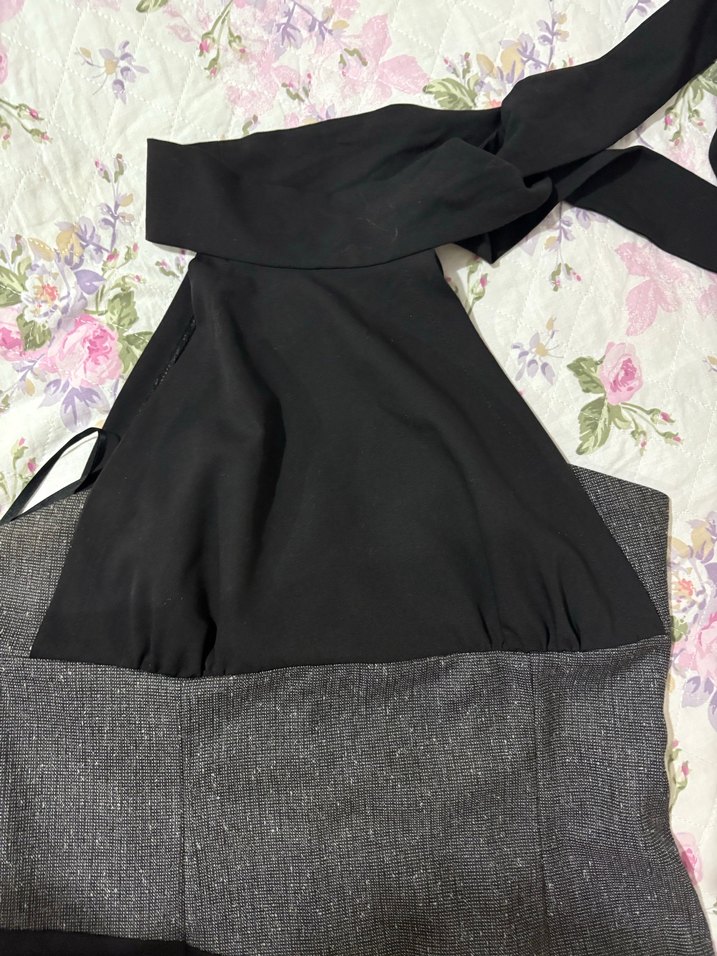 Gri Drapeli Askılı Midi Elbise - Görsel 3