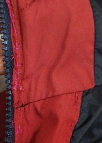 Erkek Çocuk Kapüşonlu Kırmızı Kış Ceketi - Görsel 6