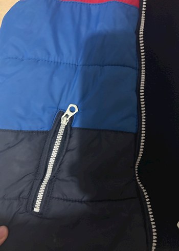 Erkek Çocuk Kapüşonlu Fermuarlı Yelek - Görsel 2