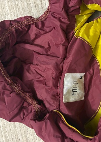 Bordo Kapüşonlu Kadın Şişme Yelek - Görsel 5