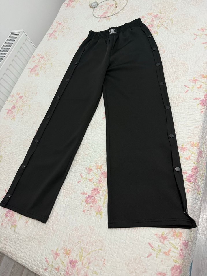 Düğmeli Siyah Kadın pantolon - Görsel 2