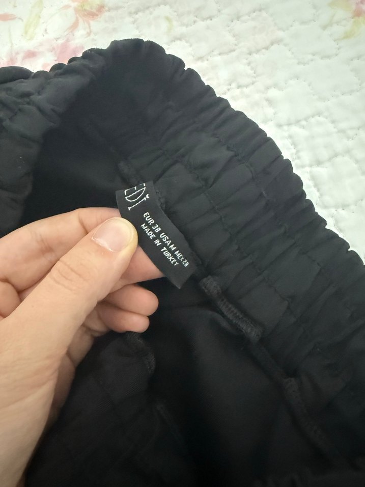 Düğmeli Siyah Kadın pantolon - Görsel 4