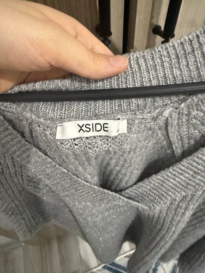 Gri V Yaka Örgü Kadın Kazak - Görsel 2