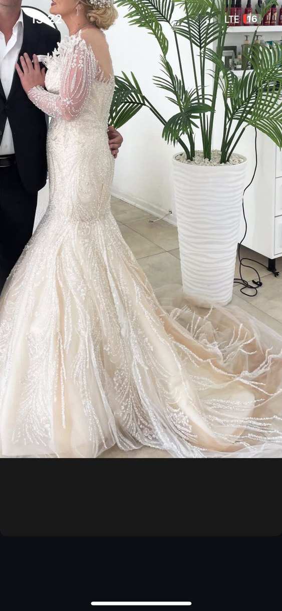 Uzun Kollu Beyaz Balık Gelinlik - Görsel 2