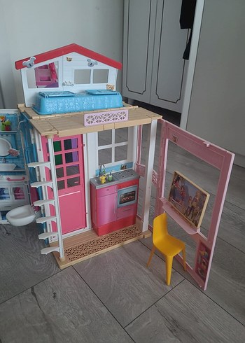 Barbie portatif ev - Görsel 2