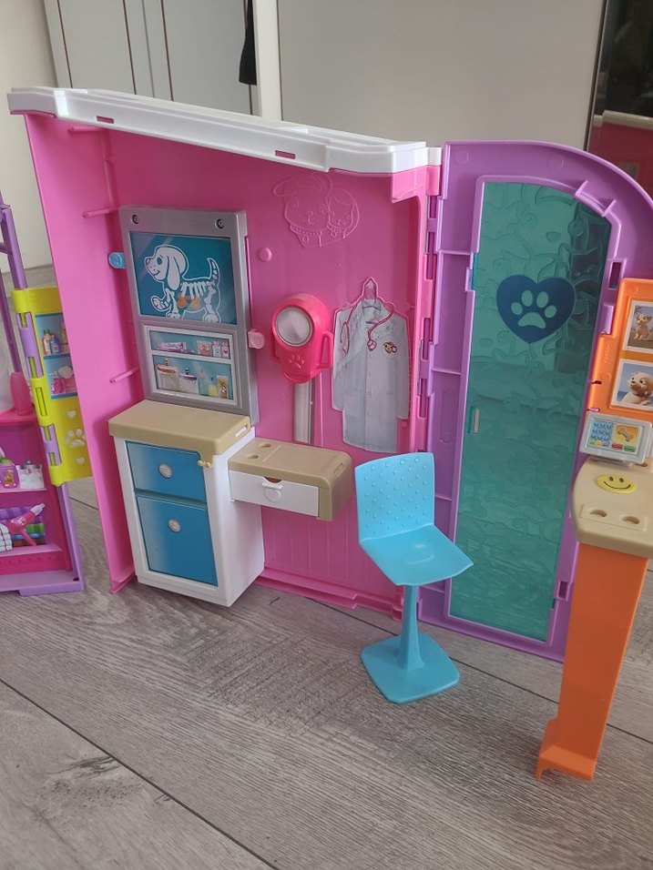 Barbie Veteriner kliniği - Görsel 2