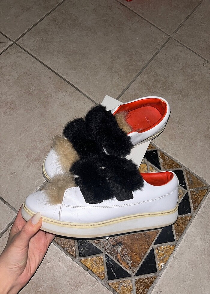 Zara Tüylü Ayakkabı - Görsel 2