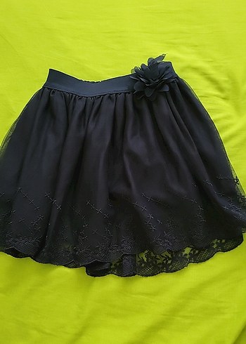 Kız Çocuk Siyah Dantel İşlemeli Gotik Etek