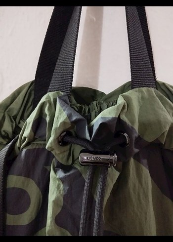 KENZO ORİJİNAL Koyu Yeşil Kamuflaj Sırt Çantası - Görsel 2