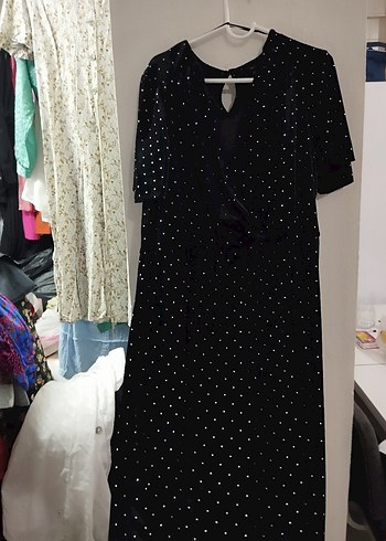 Siyah Taşlı V Yakalı Tulum - Görsel 3