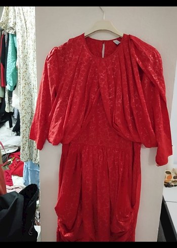 VİNTAGE KIRMIZI ELBİSE - Görsel 3