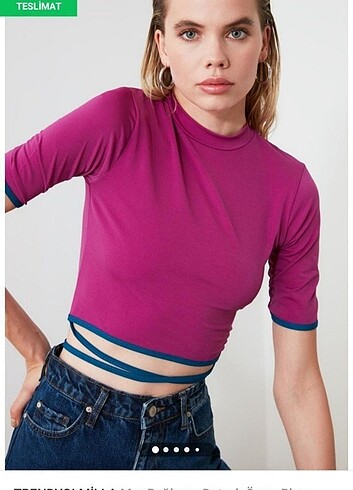 Trendyol Dik Yaka Bağlamalı Mor Crop Bluz