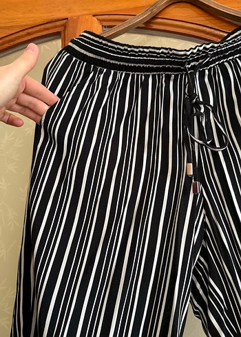 Zebra Desenli Bol Kesim Kadın Kumaş Pantolon - Görsel 2