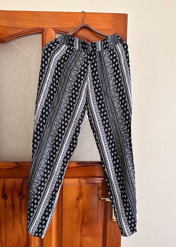 Bohem Siyah Pilili Bol Kesim Pantolon - Görsel 3